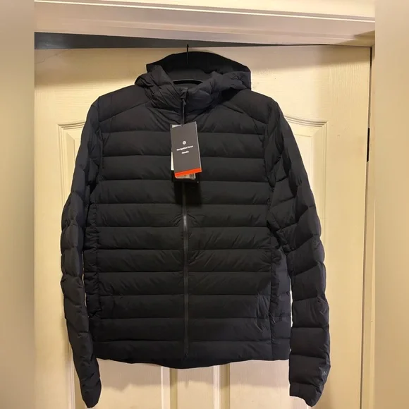 lululemon athletica Black Puffer Jacket NWT - Picture 7 of 10